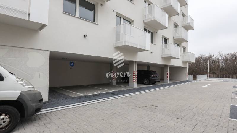 PRENÁJOM - 1 izbový byt v projekte Ovocné sady - Parkovanie pod bytovým domom na Ivánskej ceste, Bratislava - Ružinov.