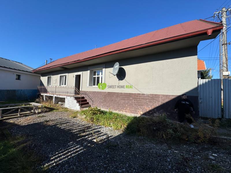 Na predaj 3i rodinný dom – Družstevná pri Hornáde, Košice - okolie - Rodinný dom na Varoveckej ulici v Družstevnej pri Hornáde s priľahlým dvorom.