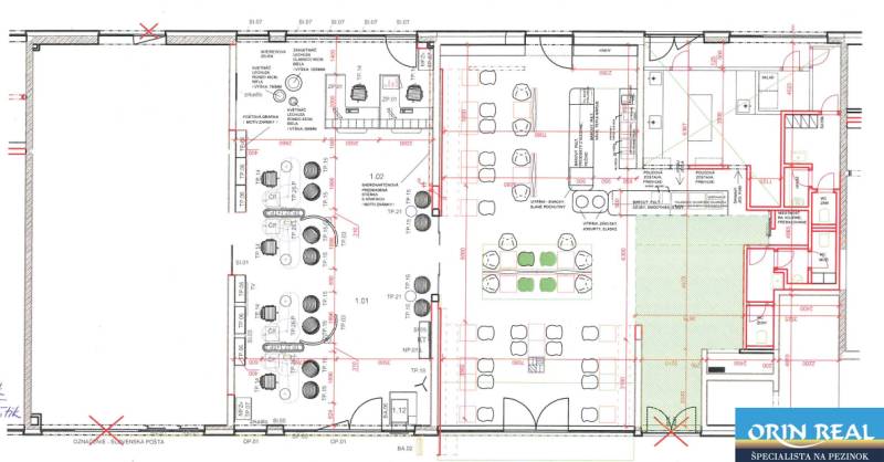 PRENÁJOM NEB.PRIESTORU V POLYFUNKČNOM DOME V CENTRE PEZINKA - Pôdorys obchodného priestoru na ulici Moyzesova s rozmiestnením stolov a zariadení.