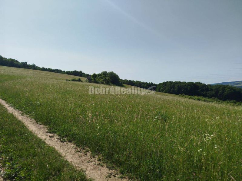 Na predaj pozemok pod Machnáčom v krásnom horskom prostredí Bielych Ka