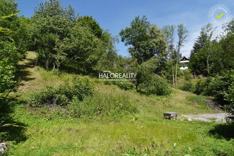 Predaj, pozemok pre rodinný dom 1673 m2 Nová Baňa, ...