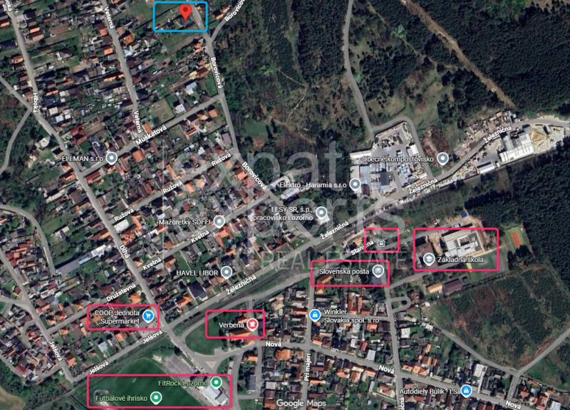 Stavebný pozemok na RD /dvojdom, pri lese za traťou, 1170m2, všetky IS - Letecký pohľad na Lozorno, Borovicovú ulicu a okolie, určené na bývanie.