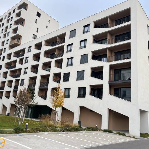 Súčasný 2-izbový byt v novostavbe – Matadorka  - Bytový komplex na Kopčianskej v Petržalke, Bratislava, s parkovacími miestami.