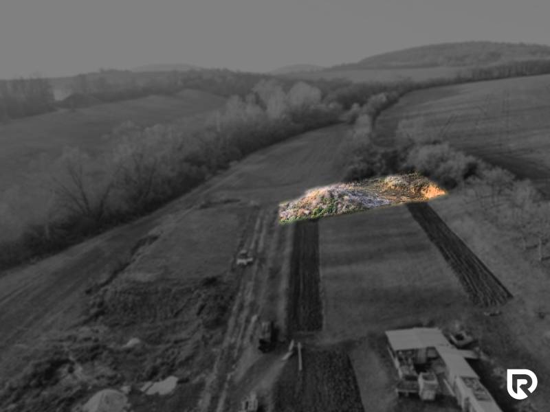 Stavebný pozemok na výstavbu RD, 652m2, Melčice-Lieskové - Lúka a stromy v Melčiciach-Lieskovom určené na Pozemky - bývanie.