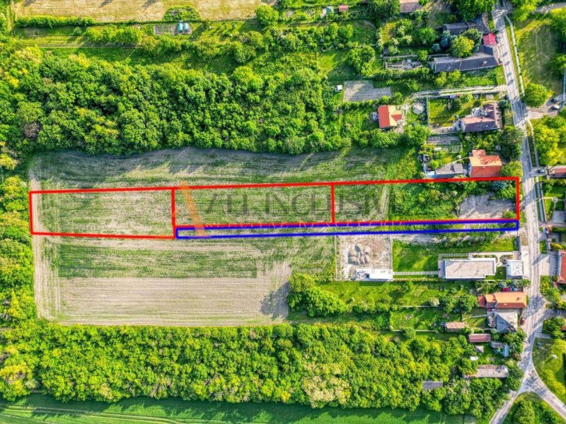 NA PREDAJ 3 LUKRATÍVNE STAVEBNÉ POZEMKY, ČUKÁRSKA PAKA