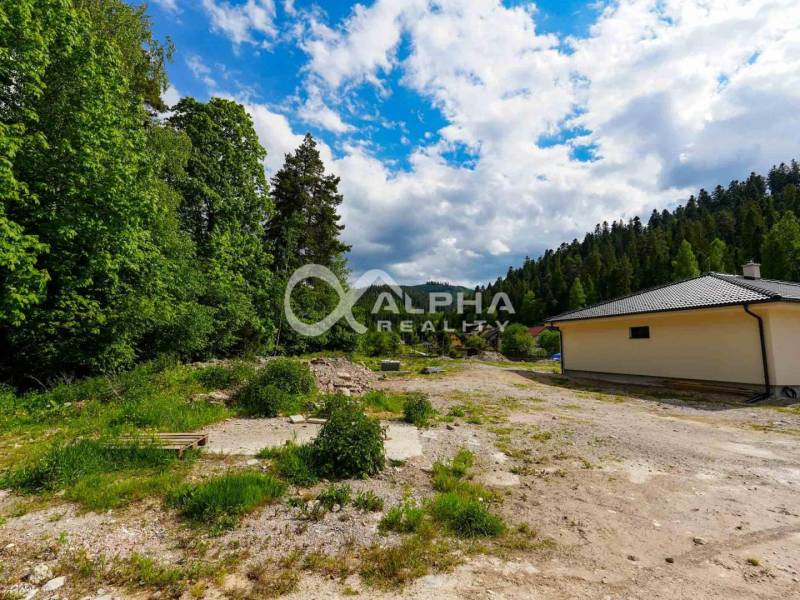 EXKLUZÍVNE Stavebný pozemok, 916m2, Novoveská Huta - Spišská Nová Ves Pozemky - bývanie predaj reality Spišská Nová Ves