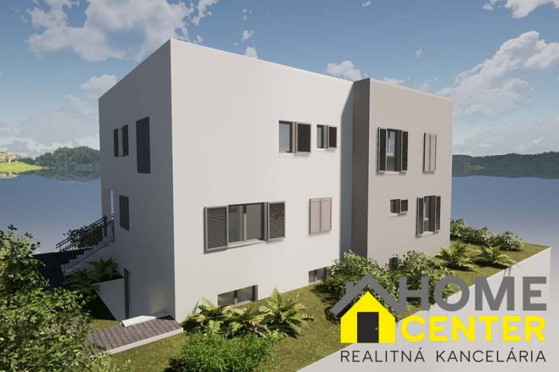 NA PREDAJ rozostavaný dom / 303 m²/na ostrove ČIOVO - Rekreačný apartmán na Čiove pri mori s modernými oknami, obklopený prírodou a rastlinami.