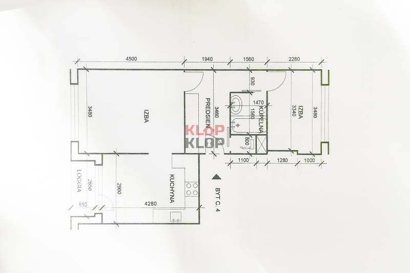 Pozrite si PRÍJEMNÝ 2i byt so ZARIADENÍM, LODŽIOU a KLIMATIZÁCIOU - Pôdorys 2-izbového bytu s kuchyňou, kúpeľňou a lodžiou.
