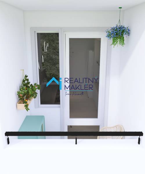 PREDANÉ - 4 izbový byt s loggiou v Petržalke - Balkón v 3-izbovom byte v Bratislave - Petržalke s rastlinami a závesnou dekoráciou.