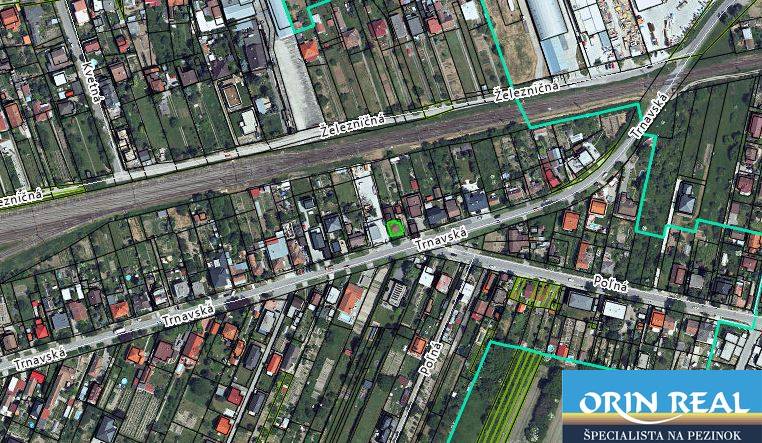 Na predaj kompletne zrekonštruovaný RD Bernolákovo -Trnavská - Letecký pohľad na Rodinné domy na Trnavskej ulici v Bernolákove.