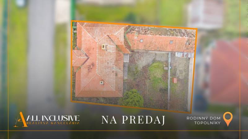 REZERVOVANÉ 4-IZBOVÝ RODINNÝ DOM, TOPOĽNÍKY - Letecký pohľad na rodinný dom s dvomi strechami v obci Topoľníky.
