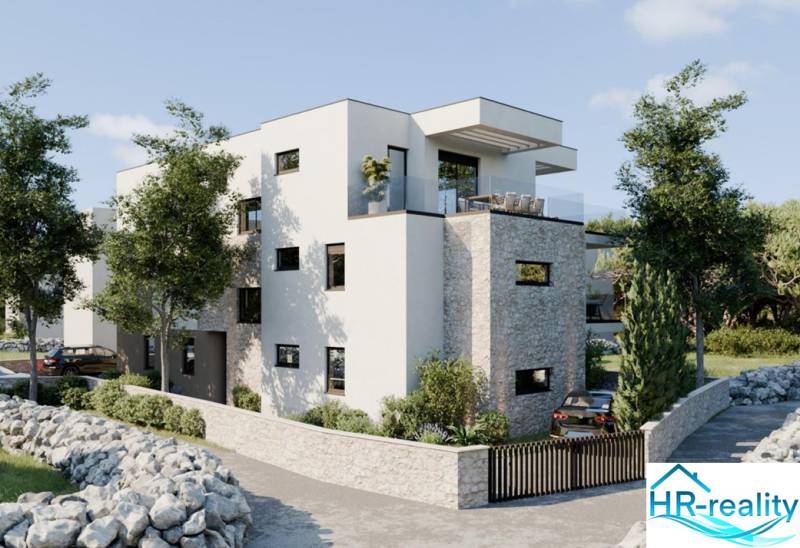 Murter(HR)-moderné byty v novostavbe od 280.000eur - Rekreačný apartmán v Murteri s kamennými detailmi, obklopený stromami a prírodou.