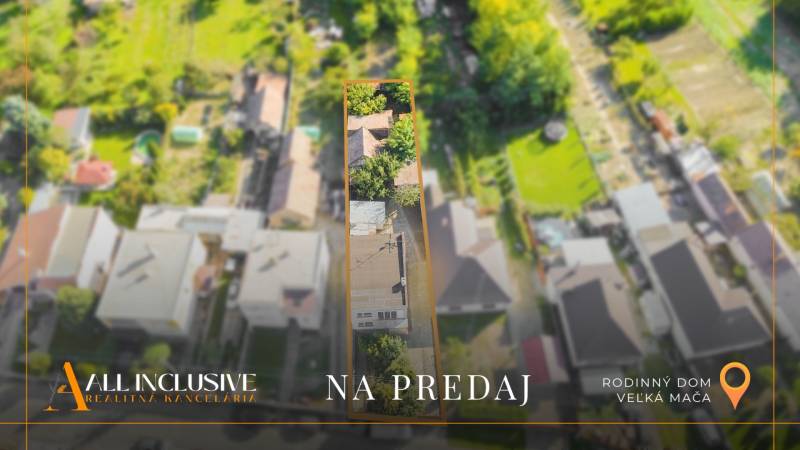 REZERVOVANÉ 4-IZBOVÝ POSCHODOVÝ RODINNÝ DOM, VEĽKÁ MAČ - Letecký pohľad na rodinný dom vo Veľkej Mači, obklopený zeleňou a záhradami.
