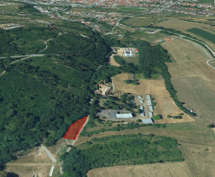 Predaj , slnečné pozemky nad Krupinou , Tepličky - Letecký pohľad na pozemky - bývanie v Krupine s okolitou prírodou.