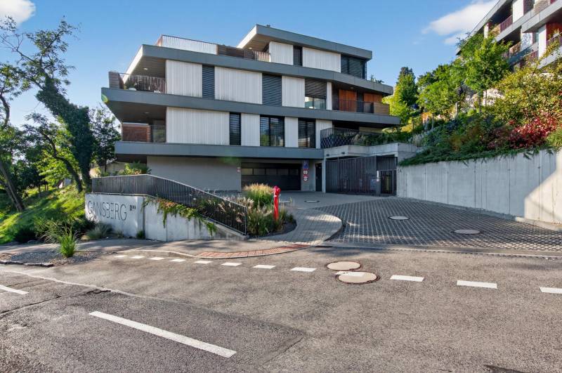 ︱ PREDAJ Nadštandardný 3-izb. byt v projekte Gansberg Koliba - Bytový dom na Jeséniovej ulici v Bratislave - Novom Meste obklopený zeleňou.