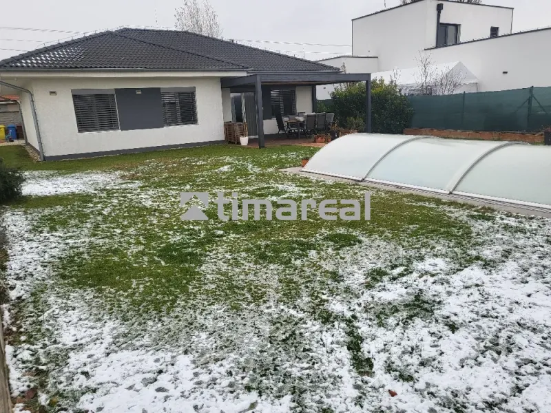 Rodinný dom v obľúbenej lokalite Biely Kostol – 4 izbový - dom pozemok bazen.webp