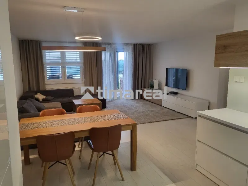 Rodinný dom v obľúbenej lokalite Biely Kostol – 4 izbový - obývacka 01.webp