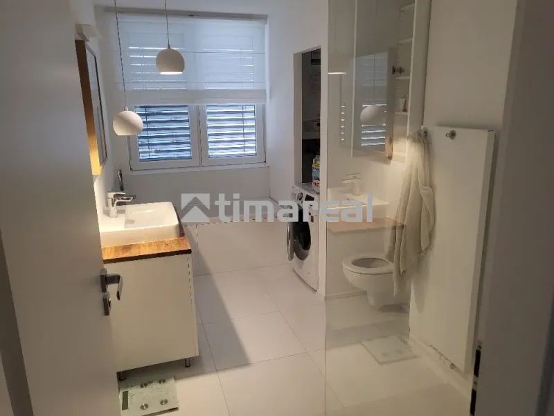 Rodinný dom v obľúbenej lokalite Biely Kostol – 4 izbový - kupelna.webp