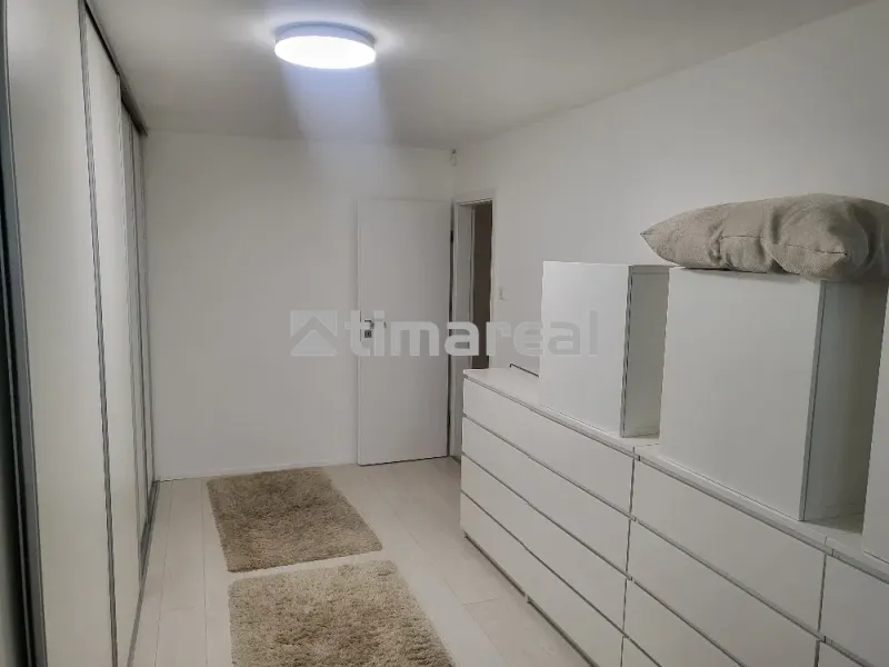 Rodinný dom v obľúbenej lokalite Biely Kostol – 4 izbový - izba.webp