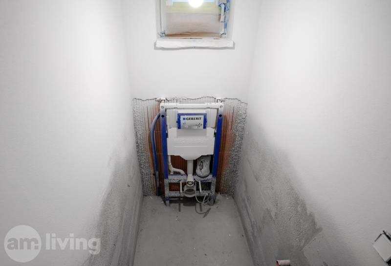 NOVINKA - 2x Novostavba RODINNÝCH DOMOV - Borčice  - Pripravovaná kúpeľňa v rodinnom dome s inštaláciou Geberit splachovacieho systému.