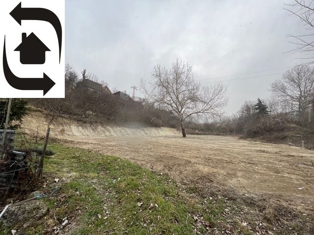 Stavebný pozemok v Devíne na predaj