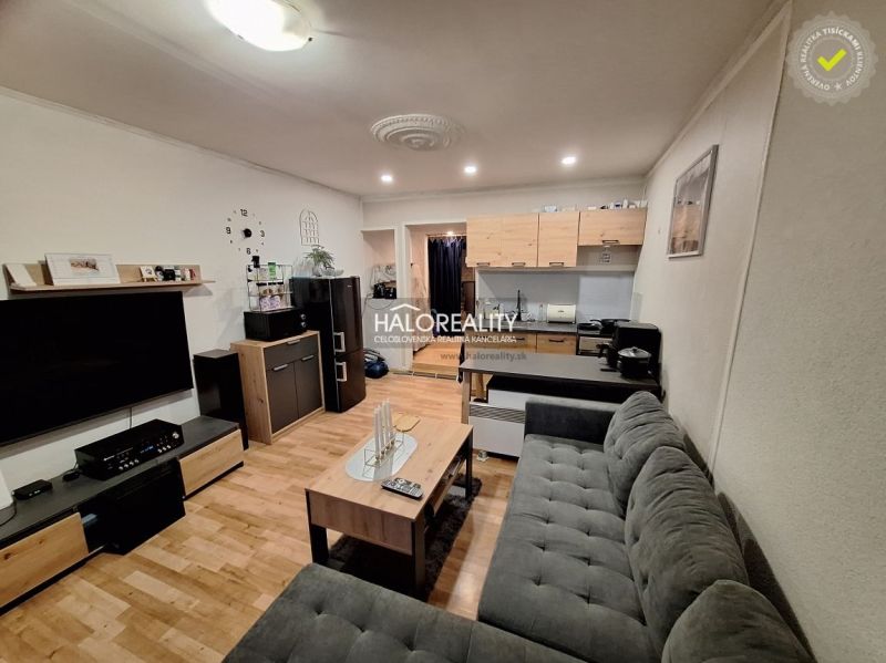 Predaj, rodinný dom Šoporňa - ZNÍŽENÁ CENA - EXKLUZÍ...