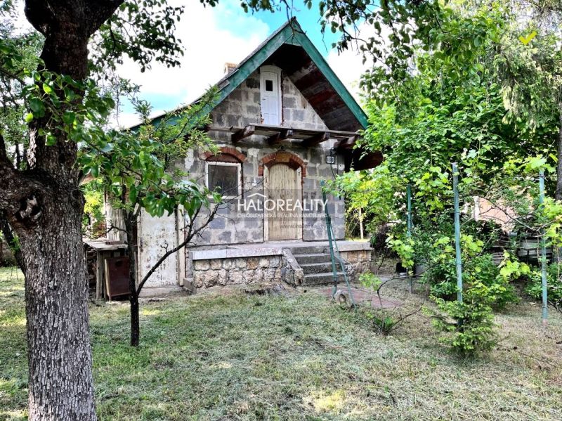 Predaj, záhradná chata Levice, pekný záhradný dom s ...