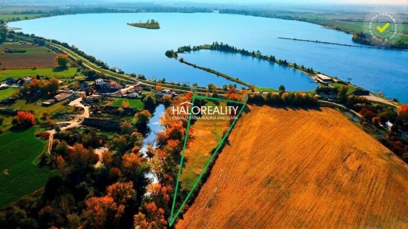 Predaj, pozemok pre rodinný dom 8162 m2 Banka - EX...