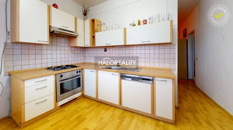 Predaj, trojizbový byt Poltár - EXKLUZÍVNE HALO REALITY