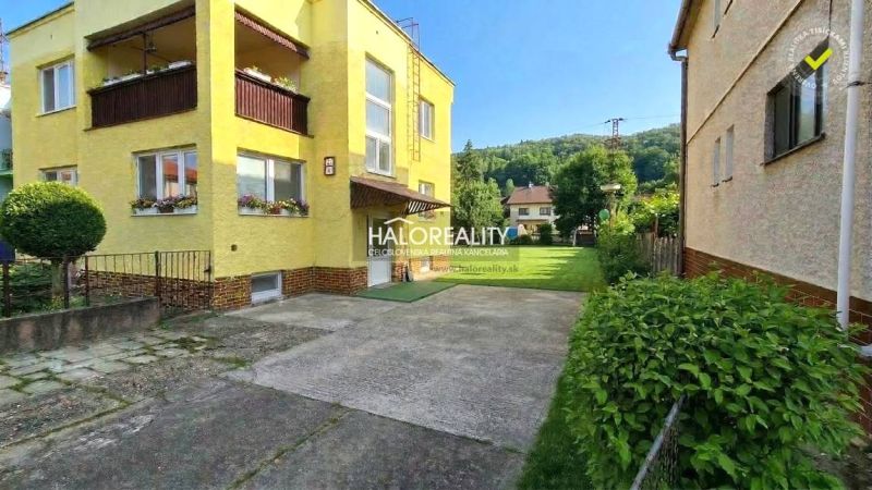 Predaj, rodinný dom Poltár - EXKLUZÍVNE HALO REALITY