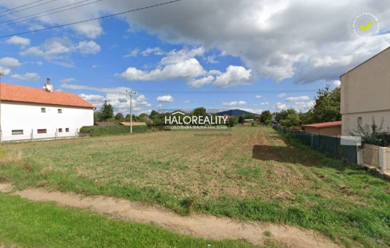 Predaj, pozemok pre rodinný dom 1841 m2 Preseľany, ...