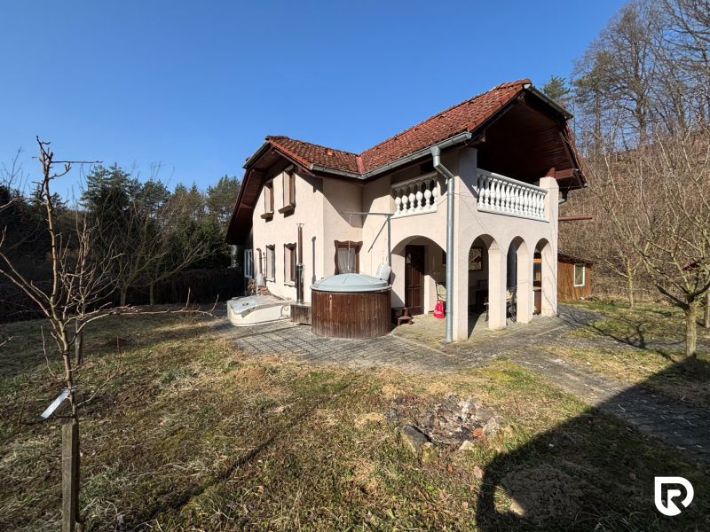 Rekreačná chata | Nová Dubnica - 400m2 pozemok