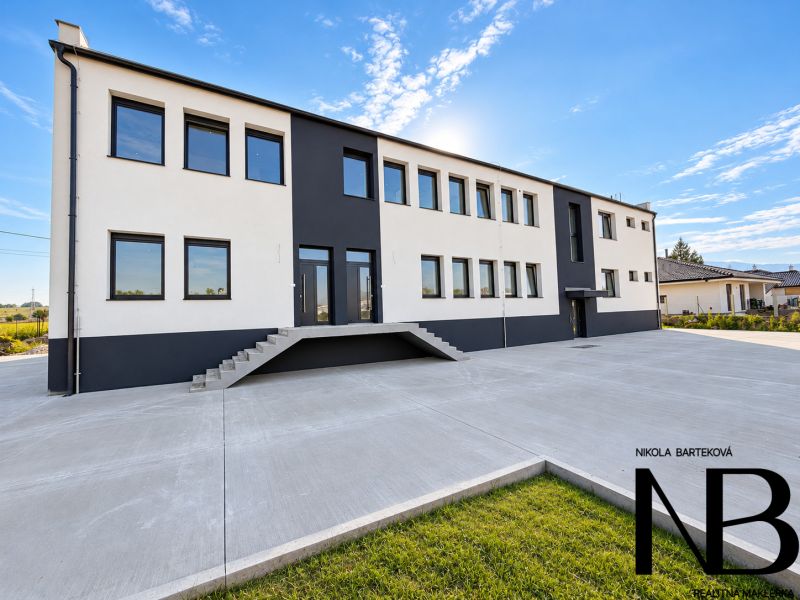 Na predaj 3-izbový byt s terasou, 2x parking, novostavba Svinná