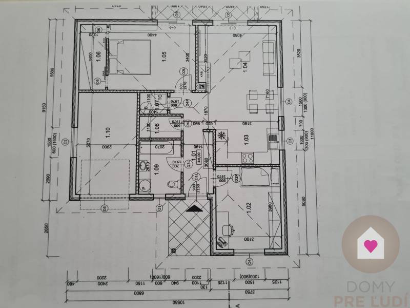 MALÉ LEVÁRE-Predaj  3i modernej novostavby RD s tep. čerpadlom + garáž - Pôdorys rodinného domu s dvomi spálňami a obývacou časťou.