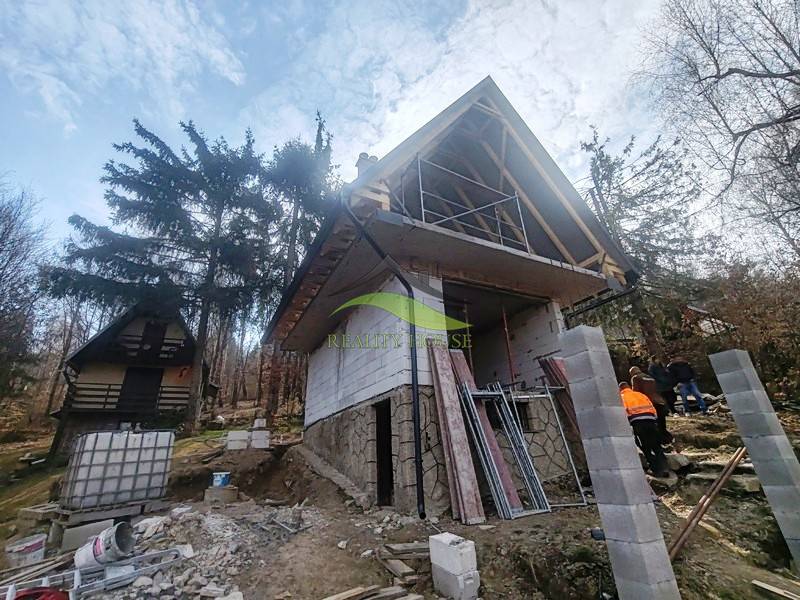 RO Domaša Zajačia Debra - Chata pri vode! - Chata na Zajačej debre v Holčíkovciach obklopená lesmi, vo fáze výstavby.