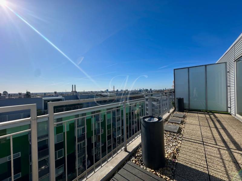 4i mezonet s dvoma terasami, balkónom a parkovaním - Výhľad z terasy bytového domu v Bratislave - Ružinove na Rubínovej ulici.