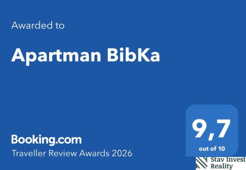 Exkluzívny investičný apartmán/byt  na predaj v srdci Donovál  - Ocenenie pre Apartmán BibKa s hodnotením 9,7 na Traveller Review Awards 2026.
