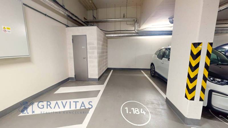 PREDAJ 2i byt SKY Park veža 2 Bratislava downtown - Podzemné parkovacie miesto na Továrenskej ulici v Bratislave - Starom Meste.