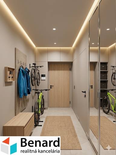 NA PREDAJ 3-IZBOVÝ BYT  S LODŽIOU, 67m2,  OKTÓBROVÁ ul,, PREŠOV - Interiér 3-izbového bytu s podlahou s dreveným dekorom a zrkadlovým šatníkom.