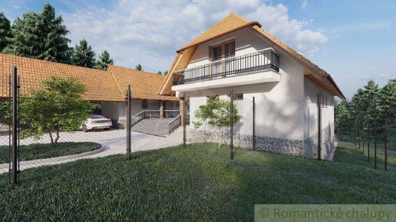CENA DOHODOU Menší domček v príjemnom prostredí obce Šiatorská Bukovin - Rodinný dom v Šiatorskej Bukovinke so sedlovou strechou, balkónom, garážou a oplotením.