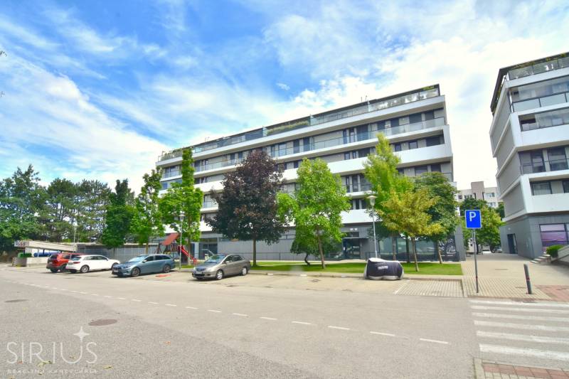 PRI VINOHRADOCH, 3-i byt s veľkými loggiami, 113 m2, RAČANY BIANCO - Bytový komplex so zeleňou na ulici Pri vinohradoch v Bratislave - Rači.