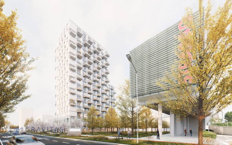 , 3-izbový byt s predzáhradkou, Brenner – Residence, Ružinov. - Výšková budova pri ulici Mlynské nivy v Bratislave-Ružinove s jesennými stromami.