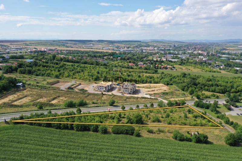 NA PREDAJ pozemky na výstavbu bytoviek Nitra - Výhľad na stavebné pozemky v Nitre - Klokočine vhodné pre bývanie a investície.