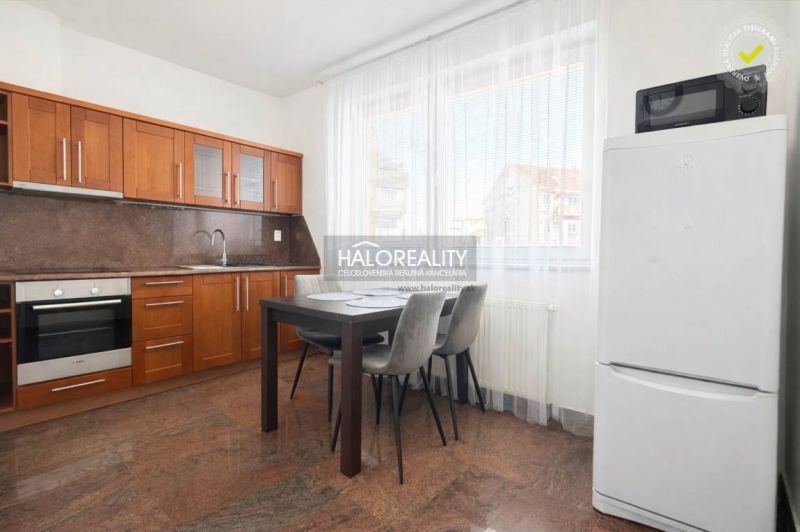 Predaj, dvojizbový byt Šurany, nadštandardný, slnečn...
