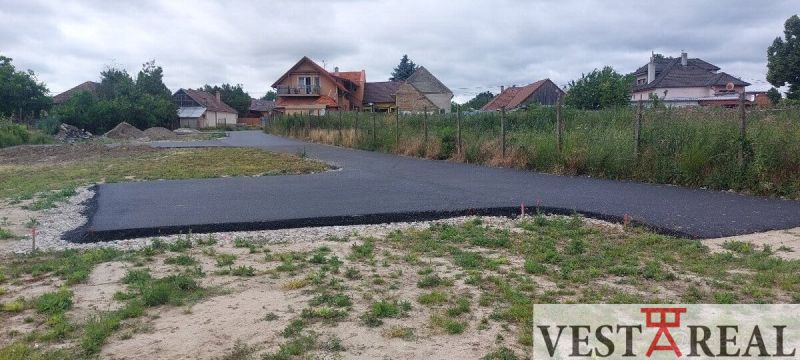 Na predaj Stavebné Pozemky o výmerách: 425m2, 432m2 , 510m2, Malá Mača