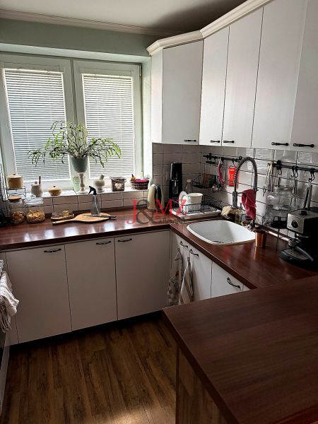 2 izb. byt CENTRUM Levice