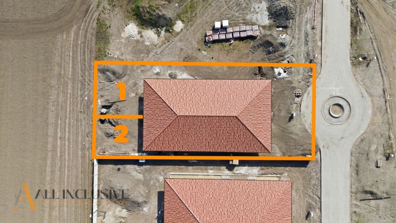 Na predaj 4-izb.dvojdom - novostavba,Michal na Ostrove - Letecký pohľad na rozostavaný rodinný dom v Michal na Ostrove.