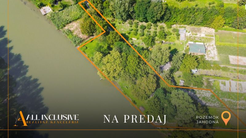 NA PREDAJ PRIESTRANNÝ POZEMOK V JAHODNEJ | MALÝ DUNAJ - Pozemky - bývanie v Jahodnej pri rieke, obklopené zeleňou a záhradami.