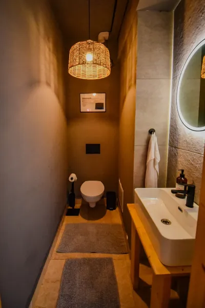 I Dom s wellness, bazénom a hotovým biznis potenciálom - 25.webp