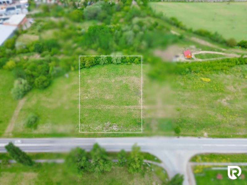 Predaj pozemku 4844 m2 - Priemyselný park Dubnica nad Váhom
